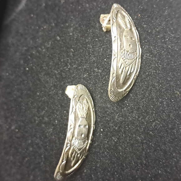 Navajo .925 Kachina Earrings Hand-smithed - Picture 4 of 4